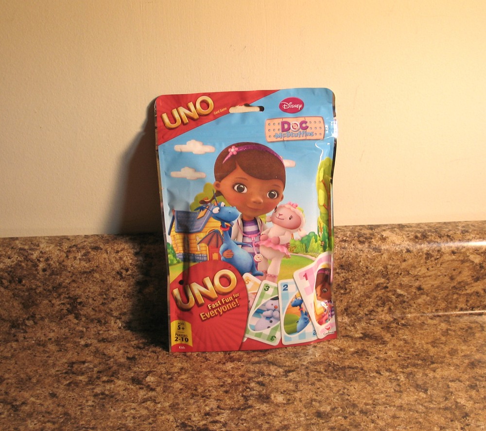 Disney DOC MCSTUFFINS UNO Card Game NEW