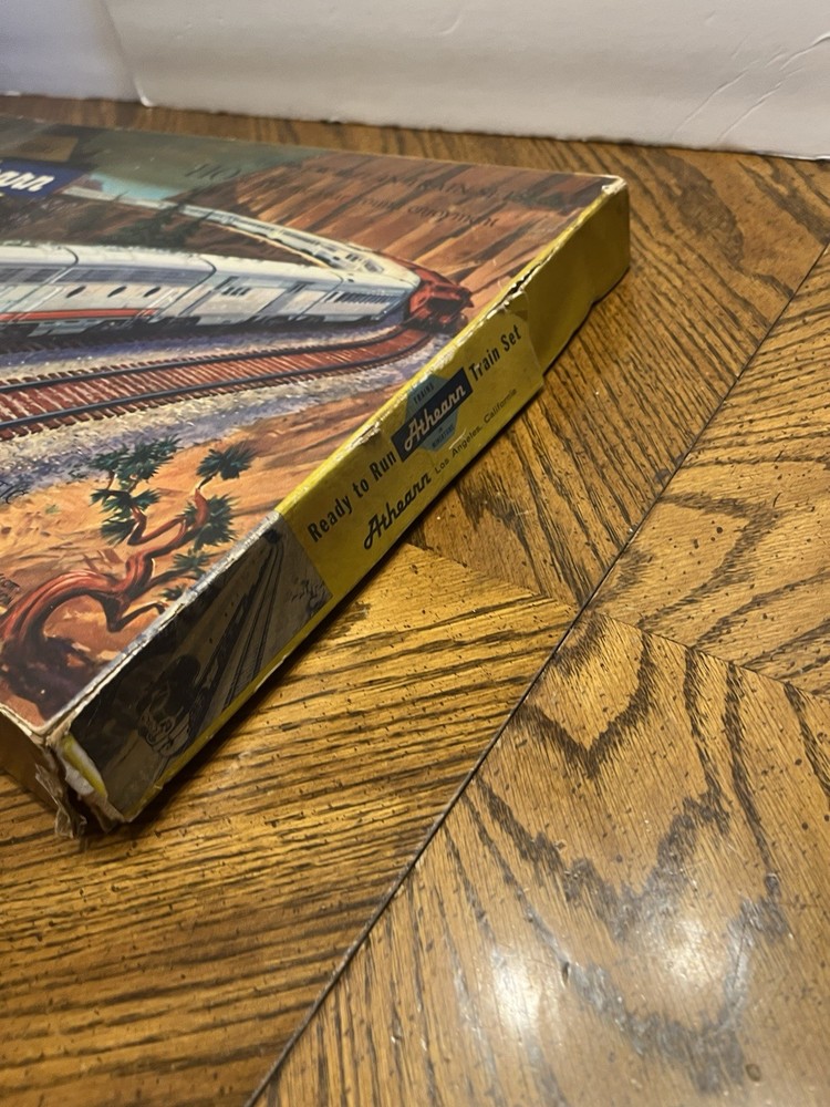 Vintage 1960s Athearn HO Scale Baltimore & Ohio Model Train Set
