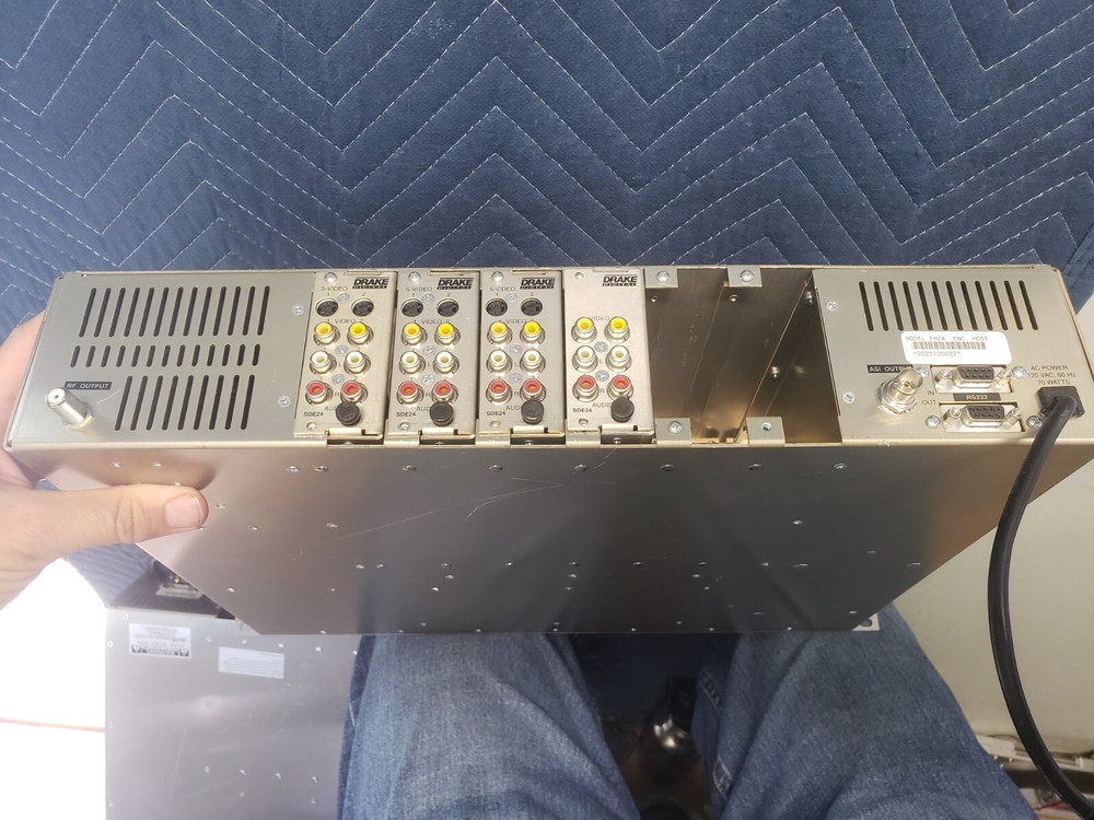 Drake Digital EH24 ENCODER HOST QAM MODULATOR with 4x SDE24