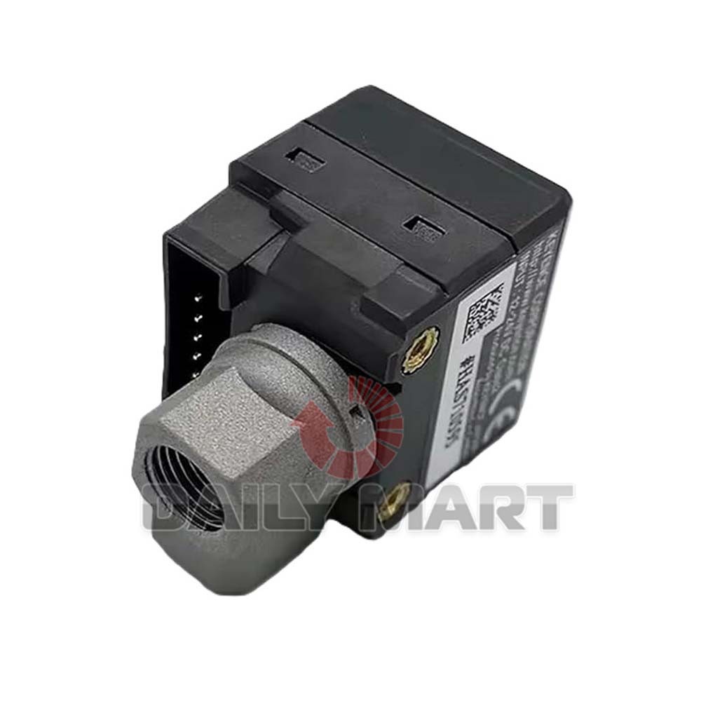 New In Box KEYENCE AP-C31W Pressure Sensor
