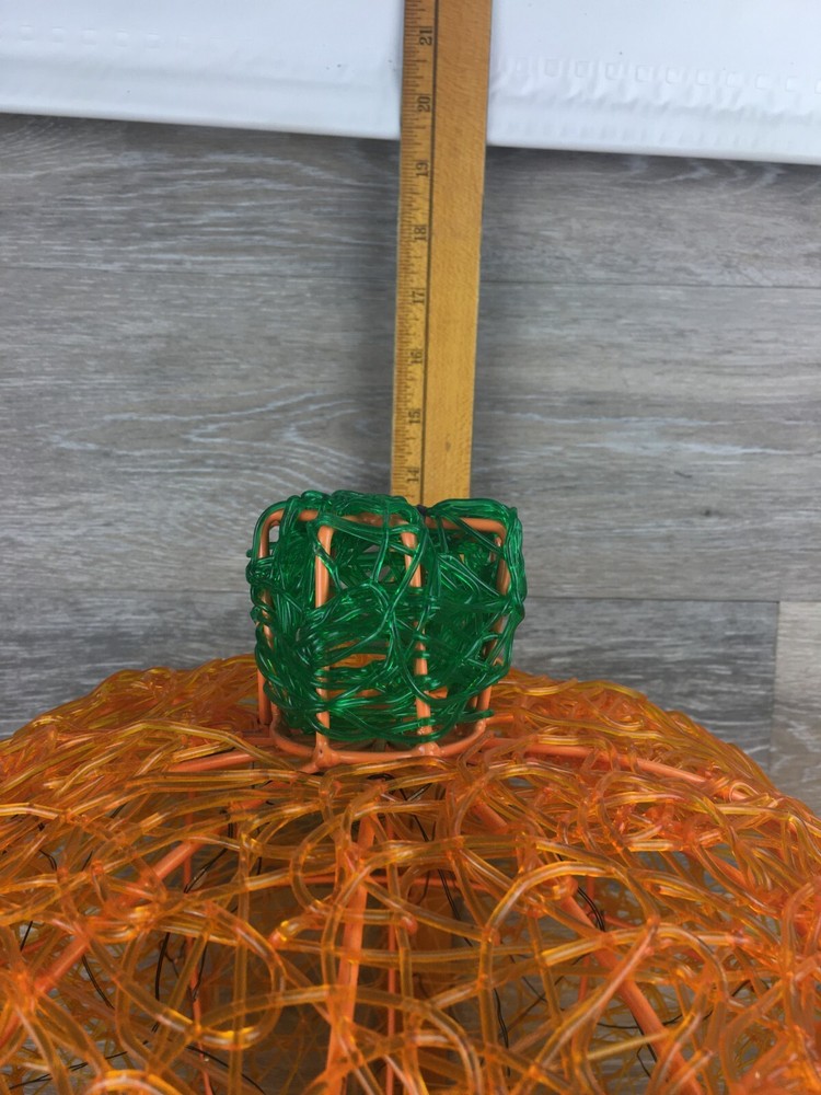 Halloween Pumpkin Jack-O-Lantern Rubber Spaghetti String Wire Frame Lighted