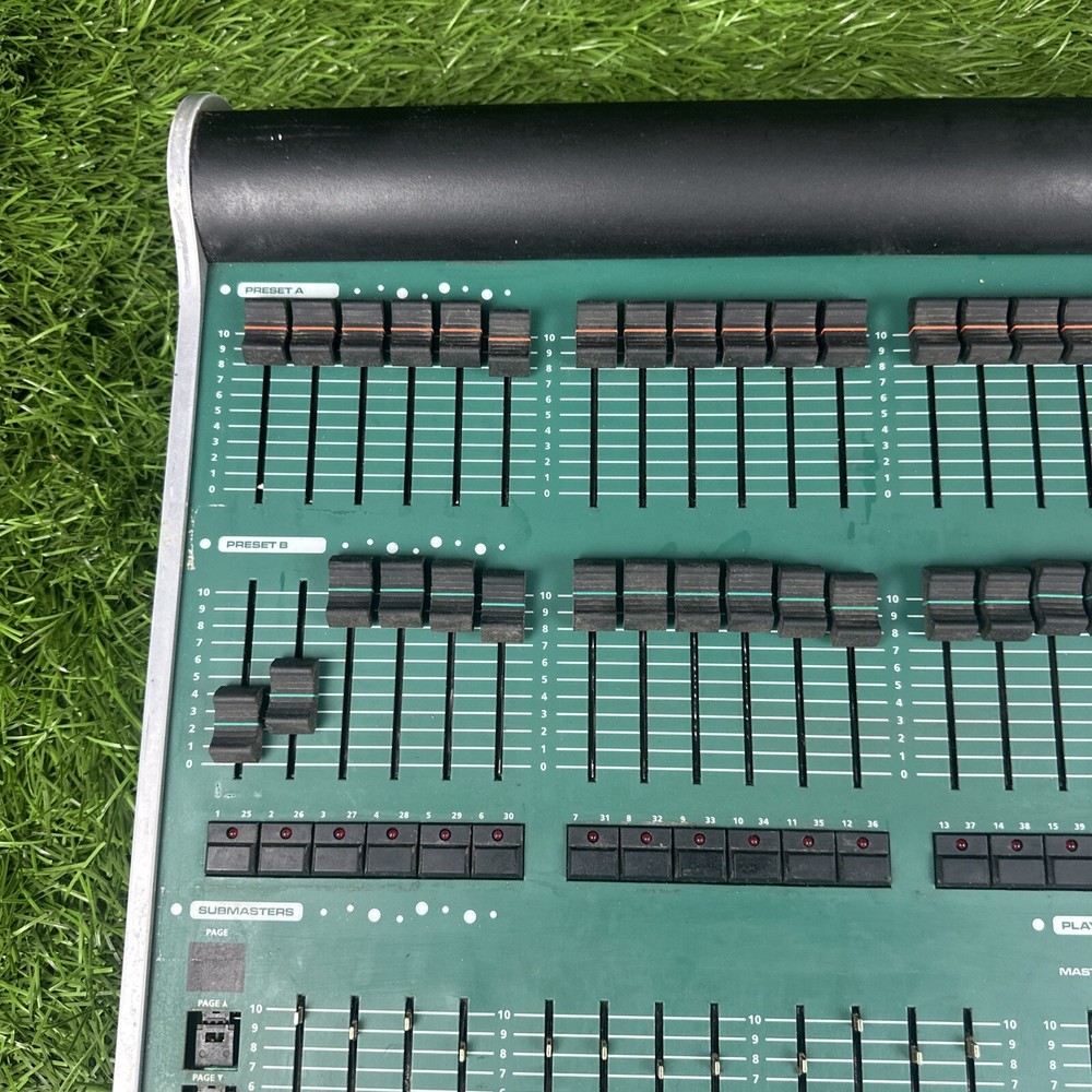 Zero 88 LeapFrog Lighting Desk Equipment