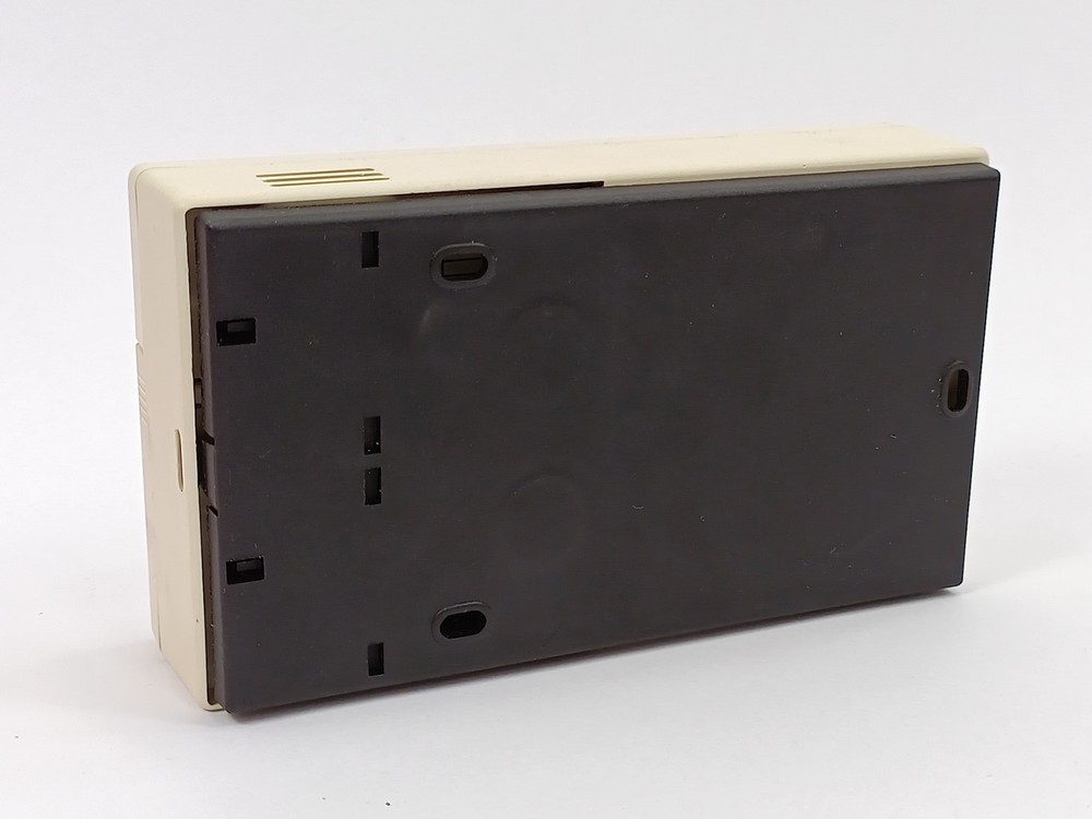 Danfoss 084U3053 ECA 5118 2 Zone Control Panel