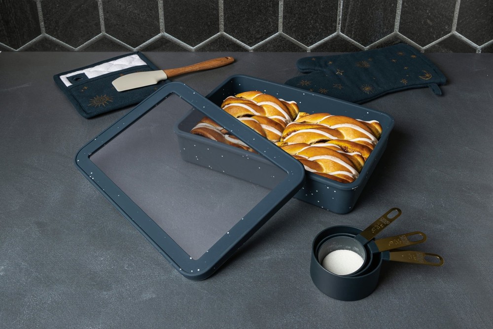 Thyme & Table 9" x 13" Silicone Baking Dish & Lid Set - Atlantic Blue
