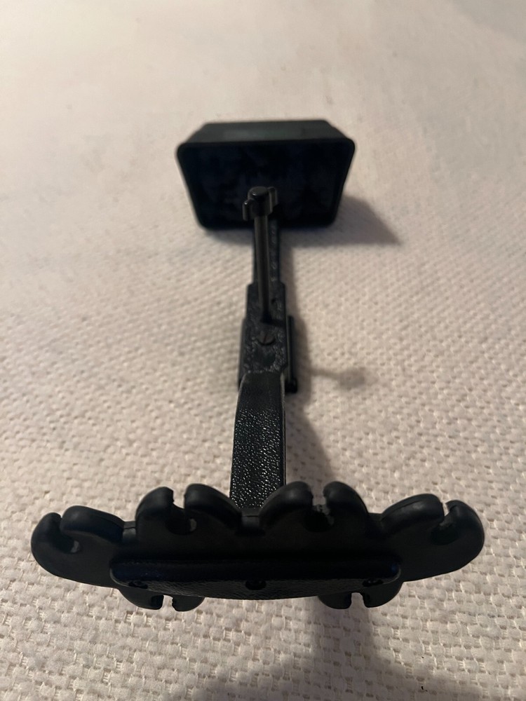 The Game Tracker 6 Arrow Quiver