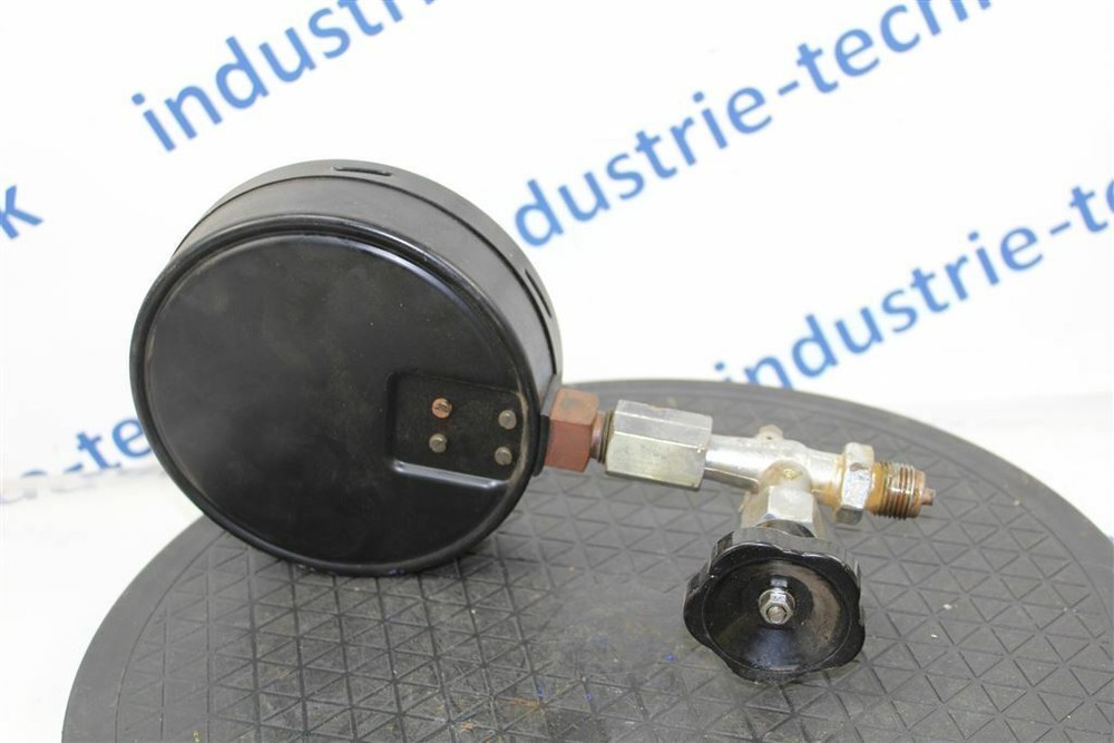 WIKA DIN Pressure Gauge