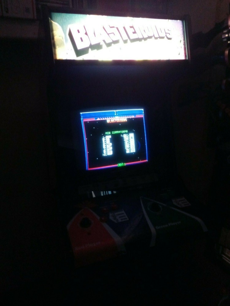 Atari Blasteroids Arcade Machine 1987 Stern Konami Nintendo Video Game Asteroids