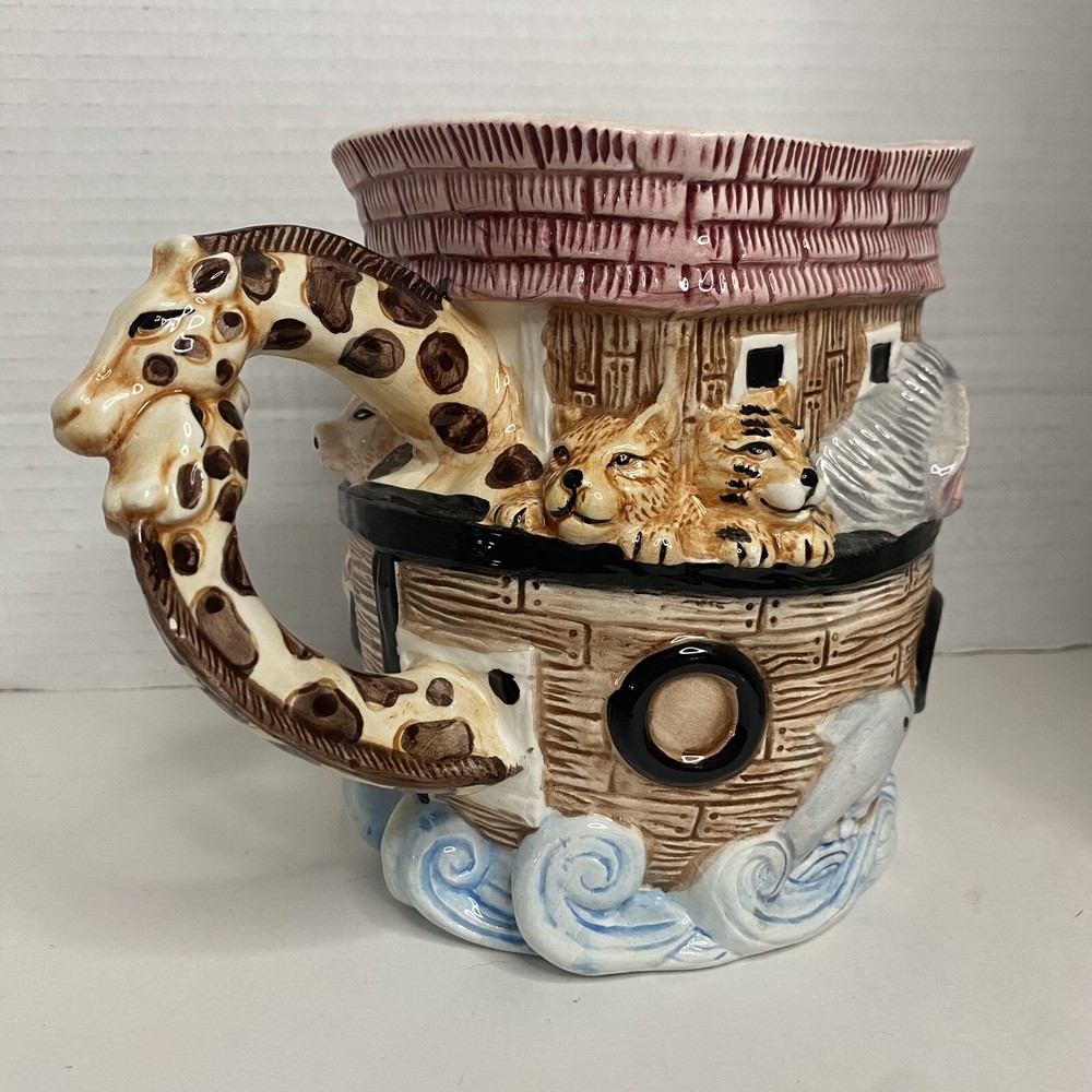 Noah’s Arc Ceramic Glossy Planter With Giraffe Handle 6.5” RARE