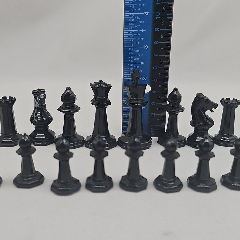 Replacement Drueke Chess Pieces: Black Octagonal Plastic Weighted, 16 Pieces