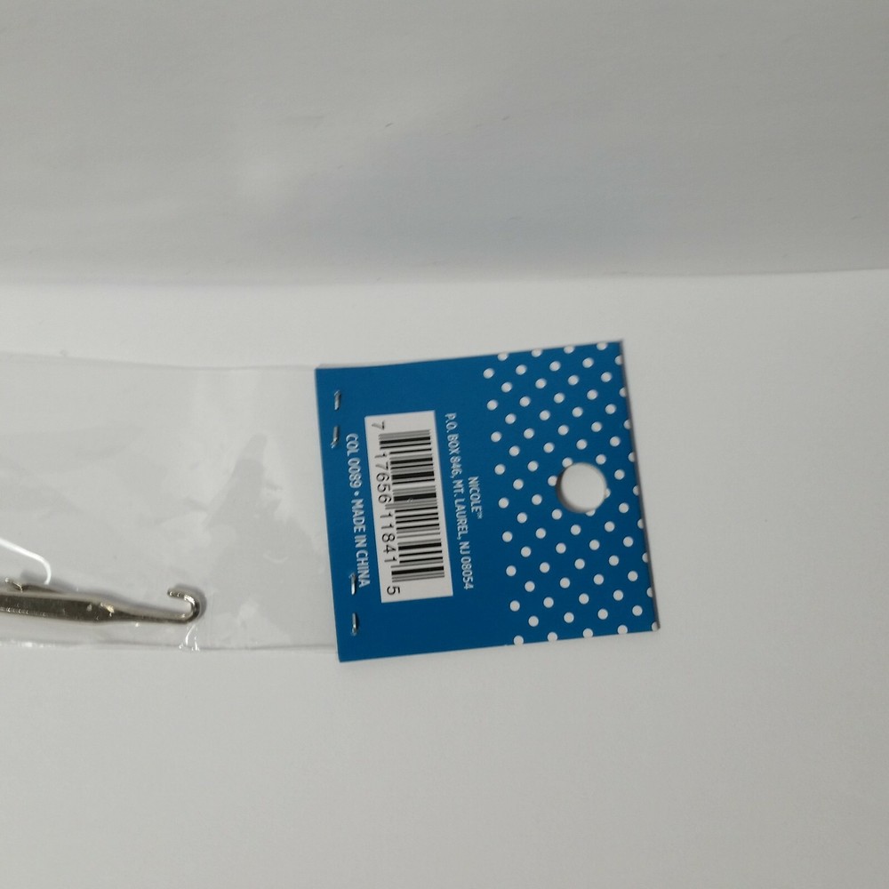 2) Stitch Studio by Nicole 6" Handle Latch Hook