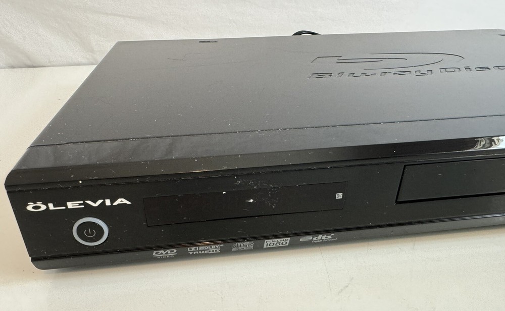 OLEVIA Blu-Ray DVD Disc Streaming Player Model BDP-110 No Remote Tested