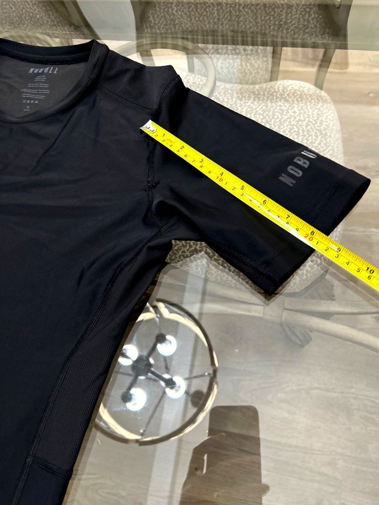 Nobull Mens Black Performance Compression T-Shirt Size L