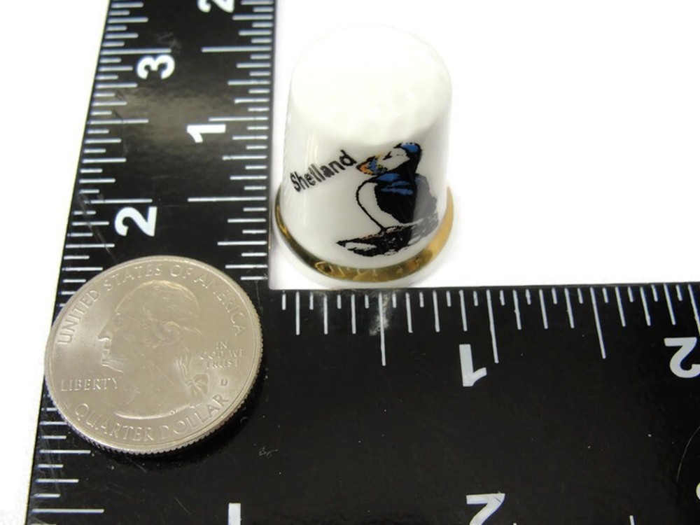 Shelland Puffin Embroidery Thimble with Gold Trim
