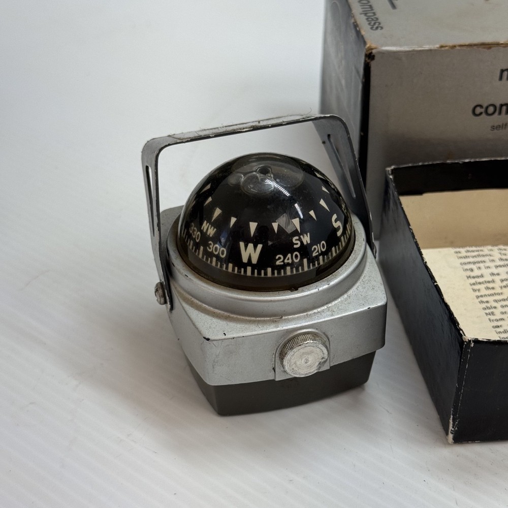 Vintage Airguide Auto Compass No. 79 Deluxe UNTESTED