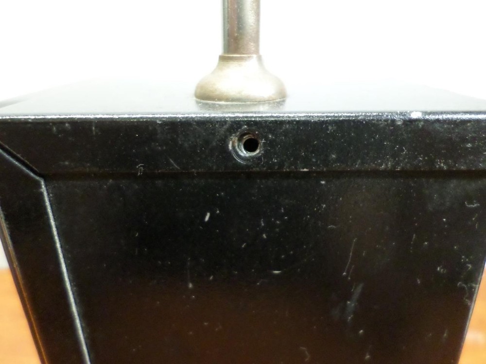 Vintage Simpson Model 29 Direct Current Volt Meter