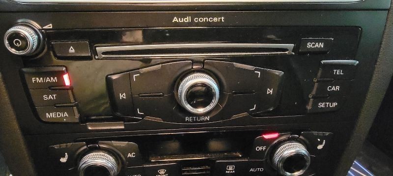 2013 Audi Q5 Key Fob Remote 4 Button