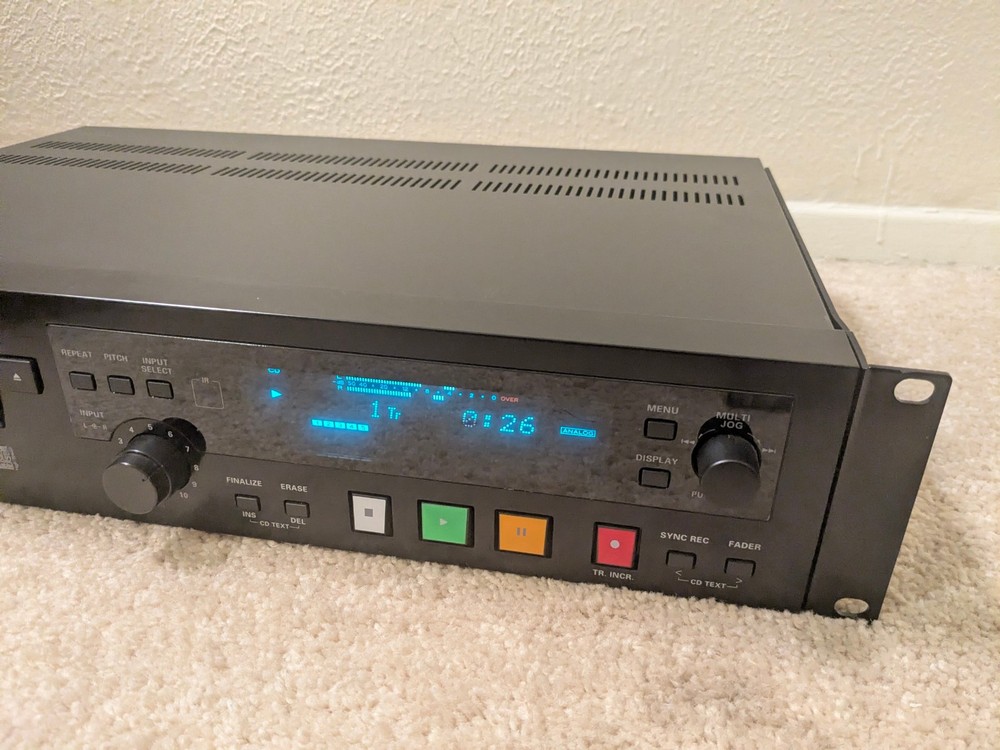 Marantz CDR633 Professional Rackmount Slot-Loading CD Player / Recorder