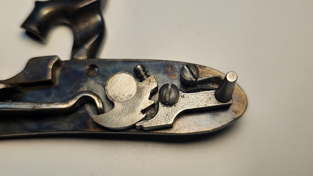 Traditions Deerhunter Sidelock Muzzleloader Lock Assembly W/ Screws (B)