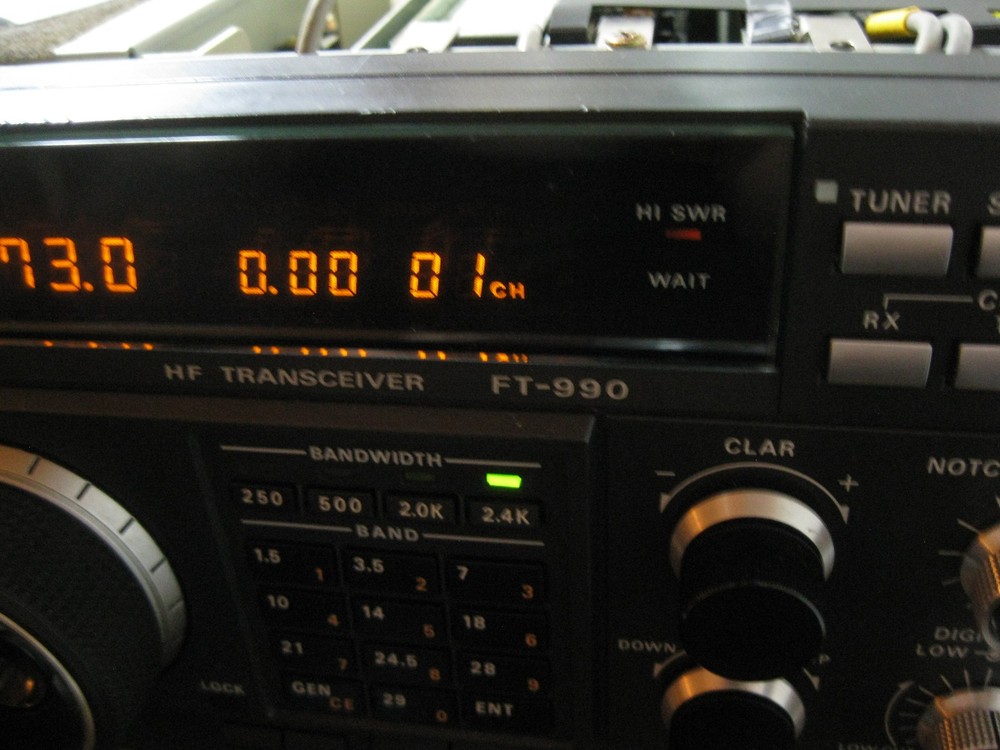 Yaesu FT-990 FRONT PANEL COMPLETE with display in Nice shape-works great