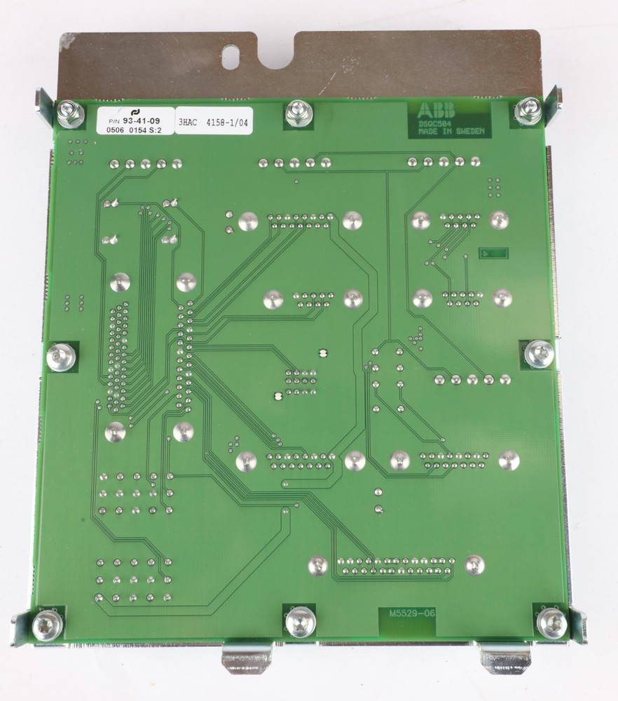 ABB DSQC 504 S4CPLUS Connection Control Panel Robot Backplane 3HAC5689-1/04