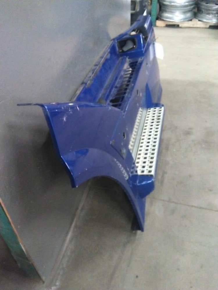 For 2017 VOLVO VNL SIDE FAIRING Left , IL