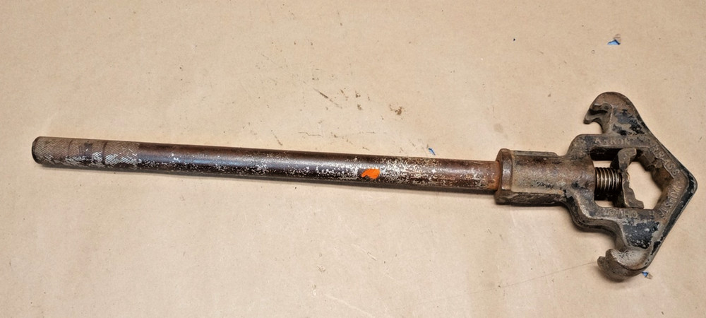 Akron Style 15 Adjustable Fire Hydrant Hose Wrench Universal Spanner