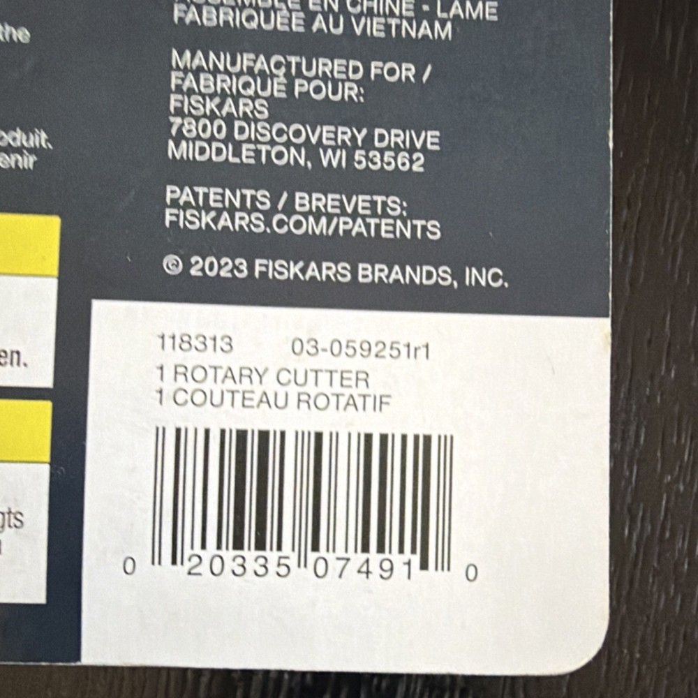 Fiskars Rotary Cutter 45mm Loop Mountain Handle 03-059251r1 Fabric Sewing