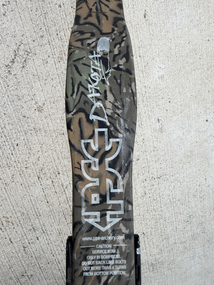 PSE Coyote Bow Right Handed