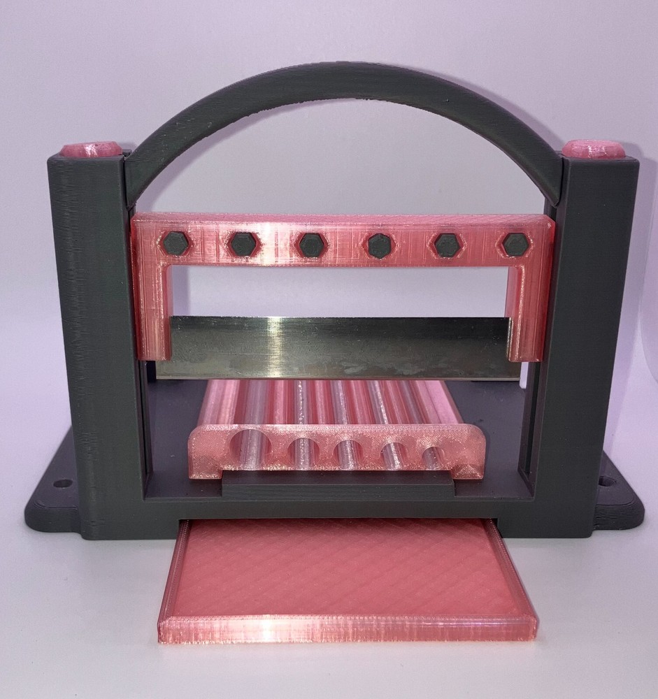 Gilly Polyslicer - Petunia with 4 plates