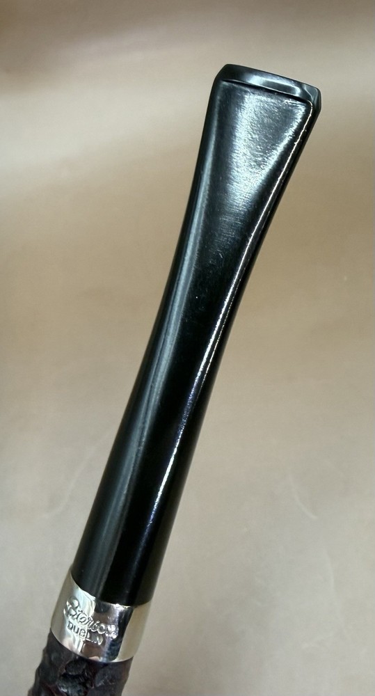 NOS Peterson Junior Rusticated Nickel Mounted Rhodesian Fishtail Pipe Unsmoked