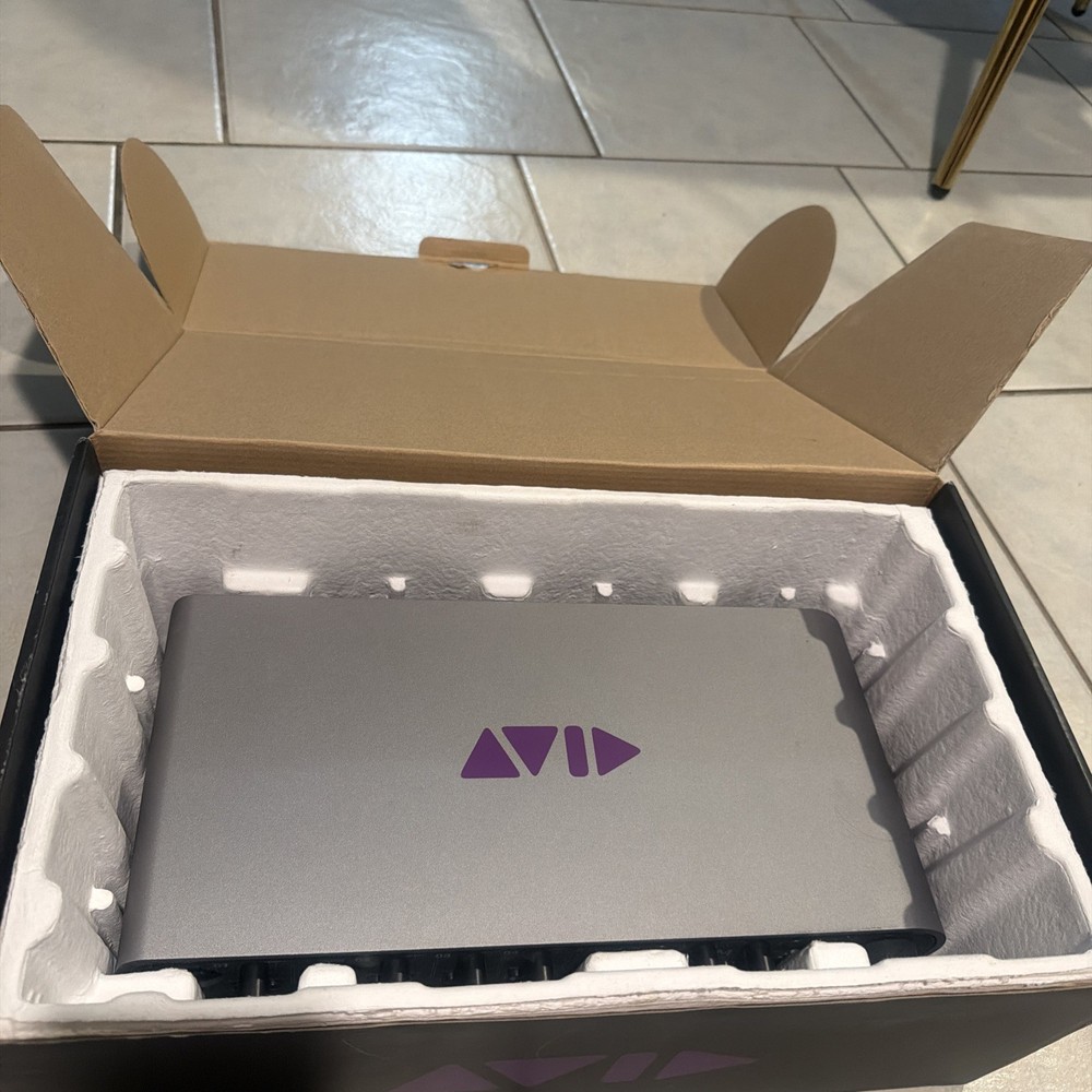 Avid Pro Tools + Mbox Pro 8x8 High-Resolution Audio Interface Studio Bundle