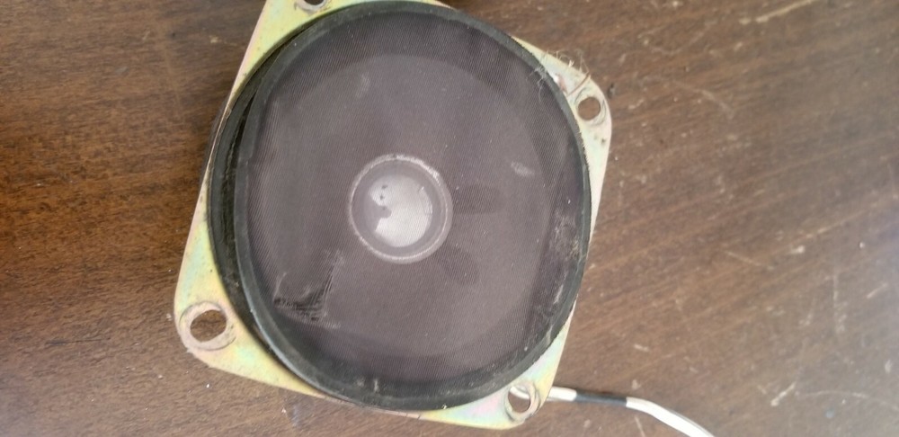 '87 Voyager Zg1200 Front Speakers