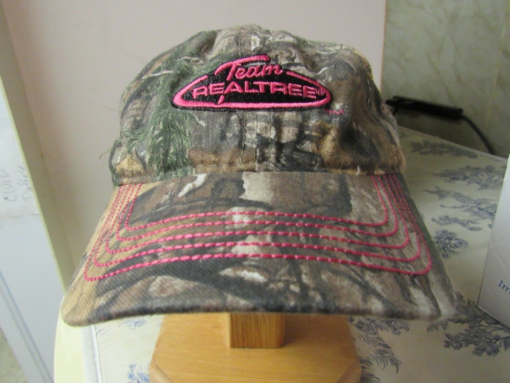 Team Realtree Embroidered Baseball Hat