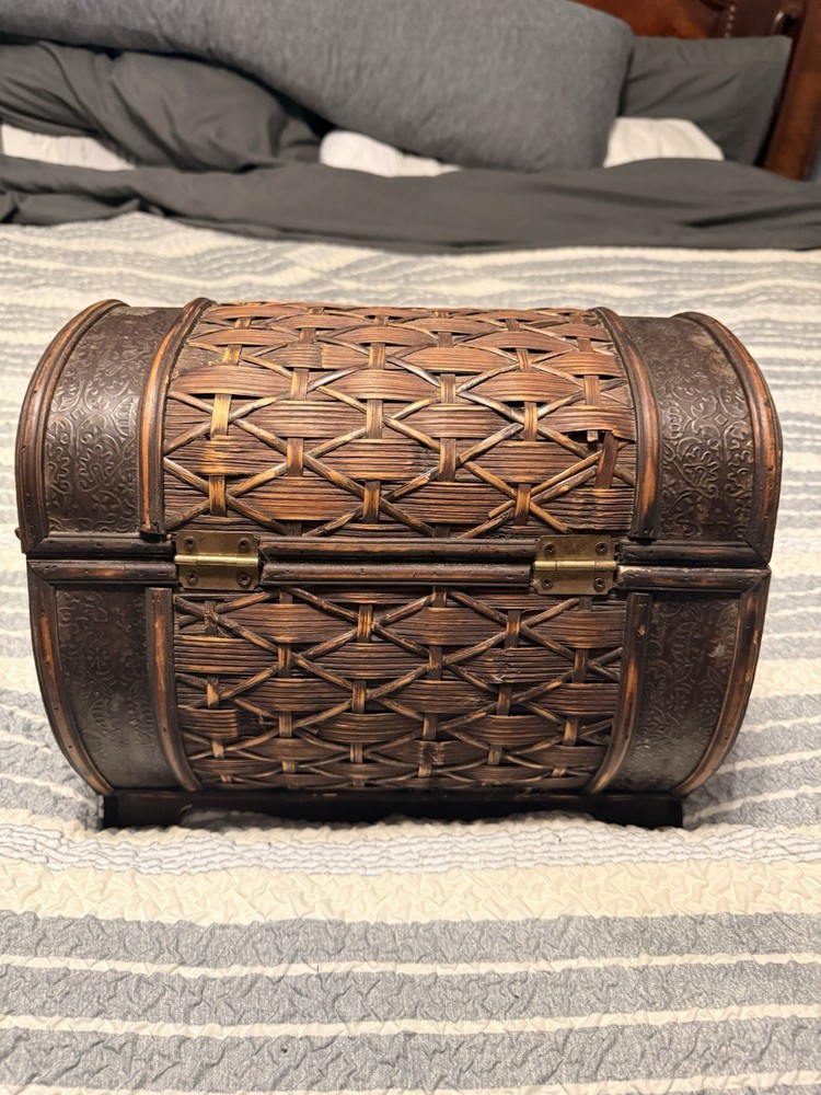 Vintage Bamboo Wicker Weaved Chest, Medium 15” X 12”