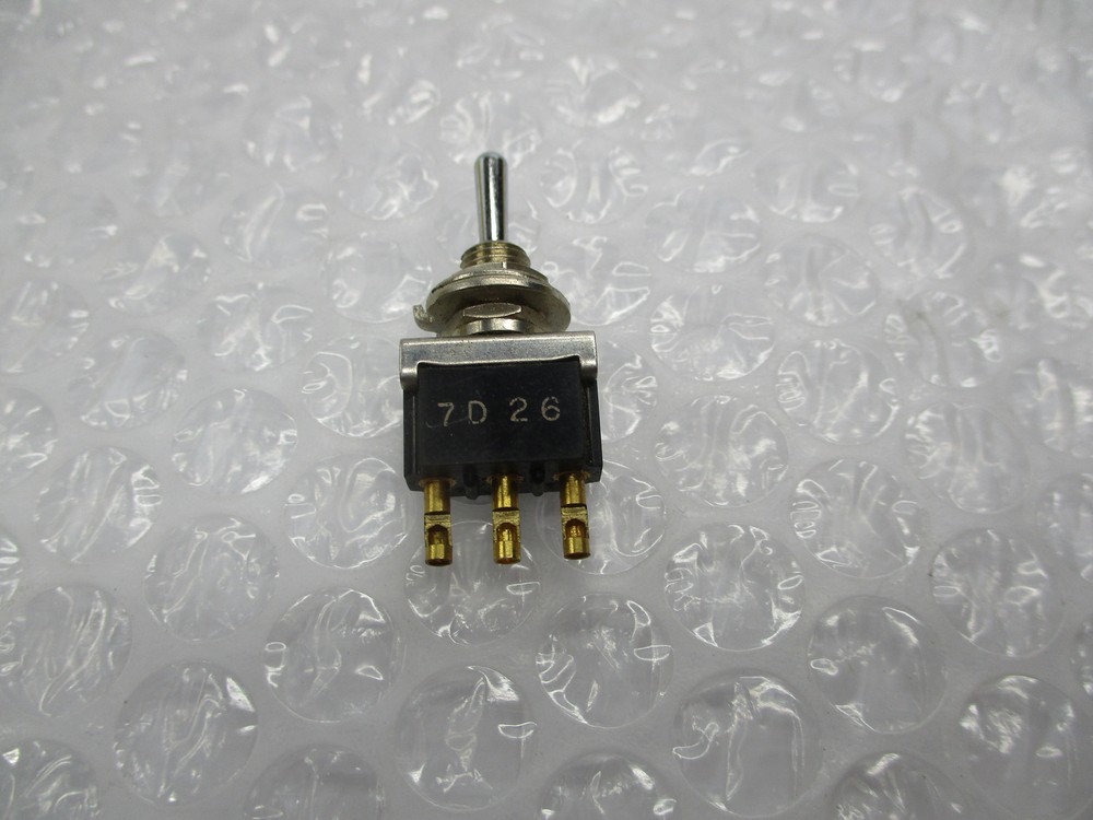 RS 317-027 TOGGLE SWITCH NSNP