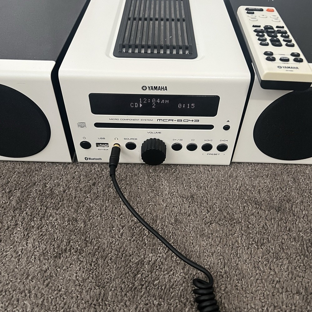 YAMAHA MCR-B043 Micro component