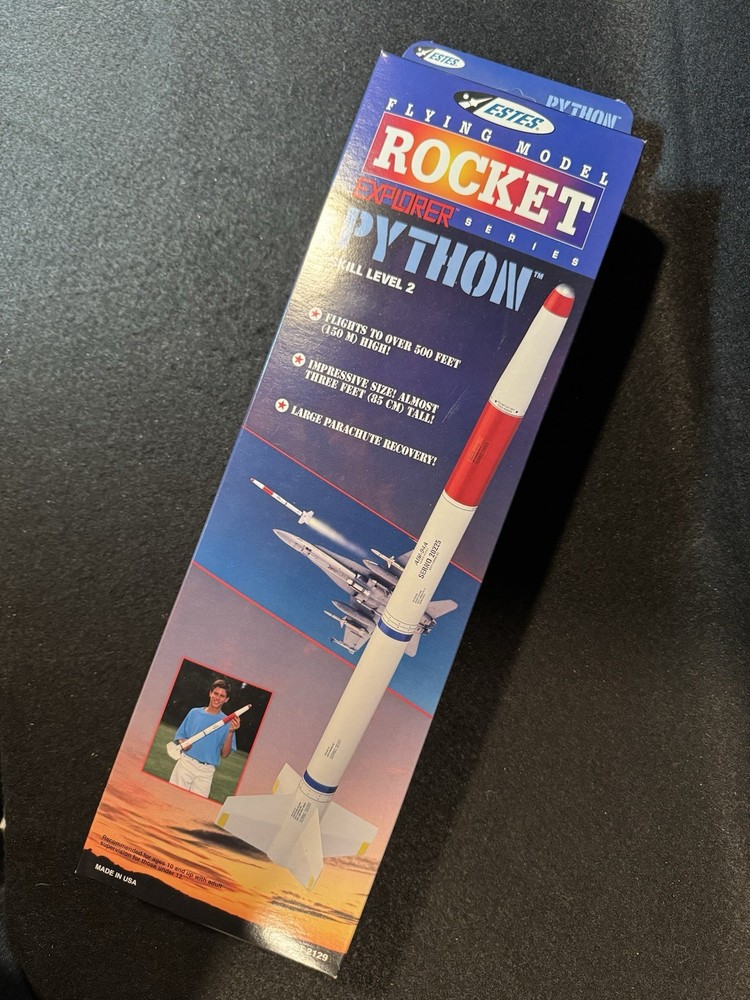 ESTES #2129 PYTHON Flying Model Rocket Kit - Explorer Series NEW