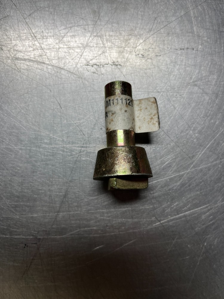 M111129 Genuine OEM John Deere BUSHING