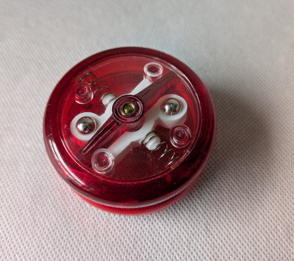 Vintage Yomega High Performance Red Yoyo (no string)