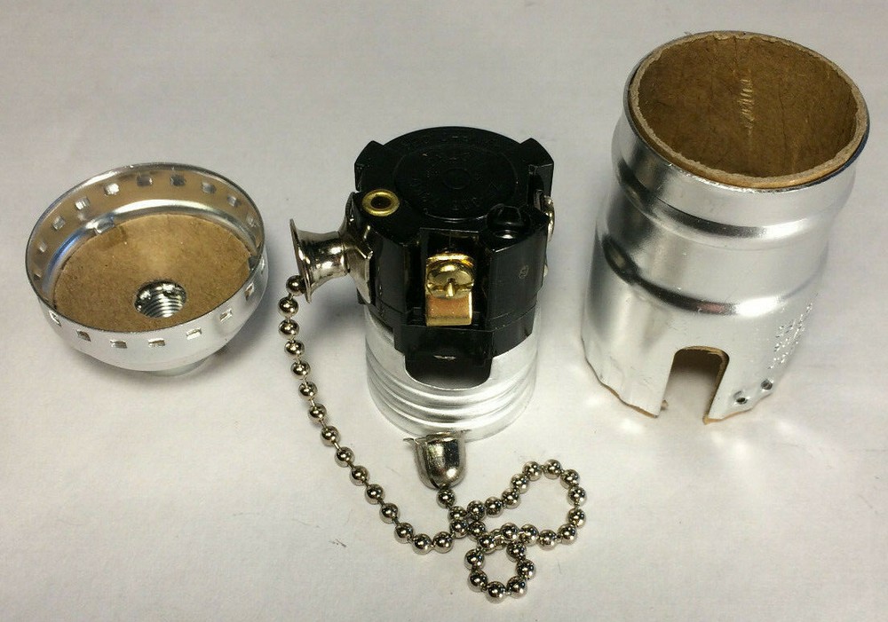 New Pull Chain Lamp Socket (On/Off) Medium Base With Nickel Finish SO320N