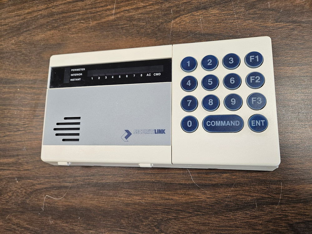 Radionics / Bosch D620TD-01 Alpha Numeric Command Center Keypad