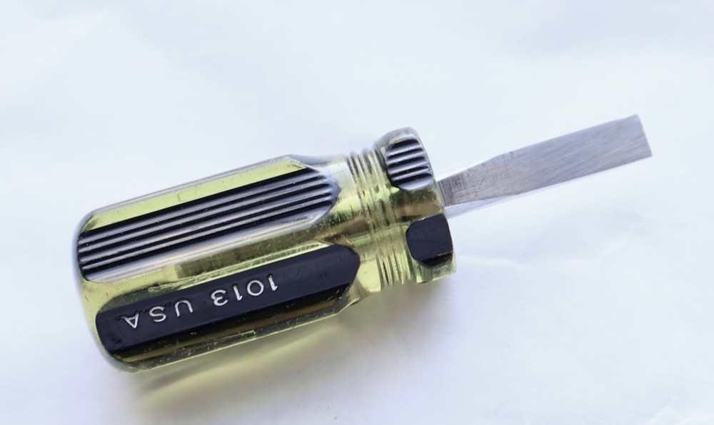 2 5/8" Stanley No. 1013 "100 PLUS" Stubby Screwdriver / Mountain Top Tools