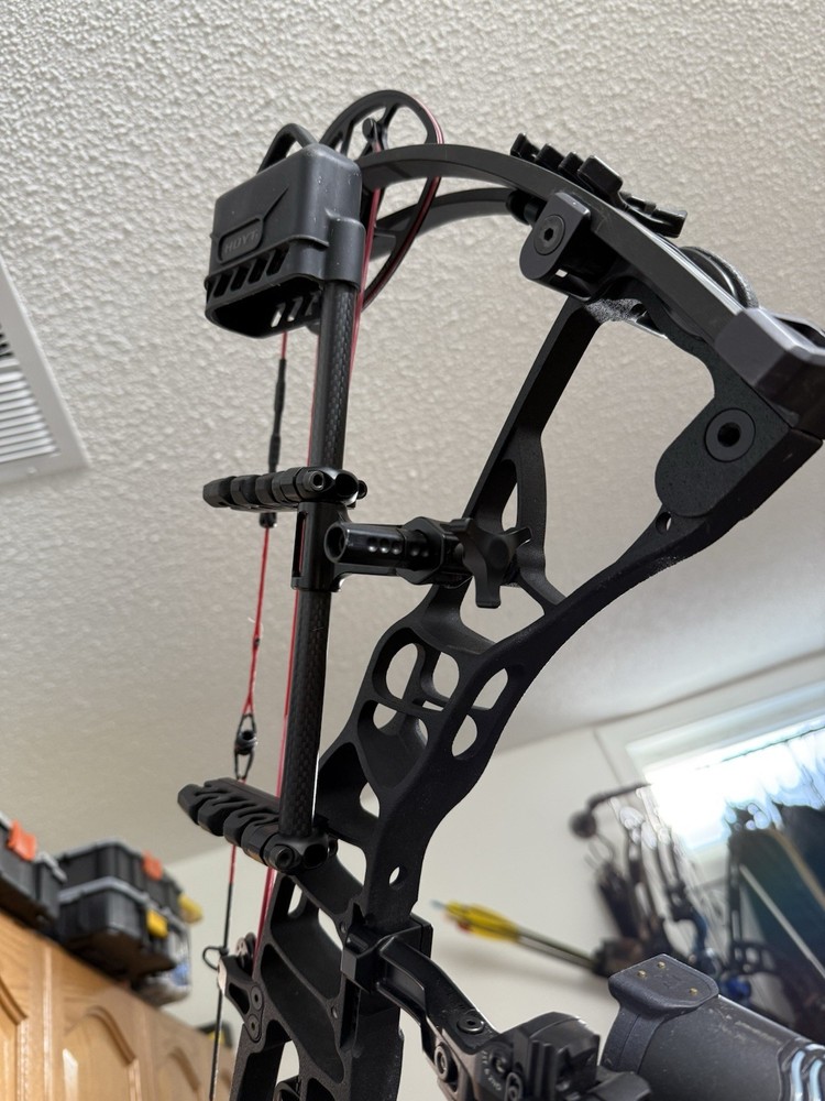 Loaded Hoyt Z1S