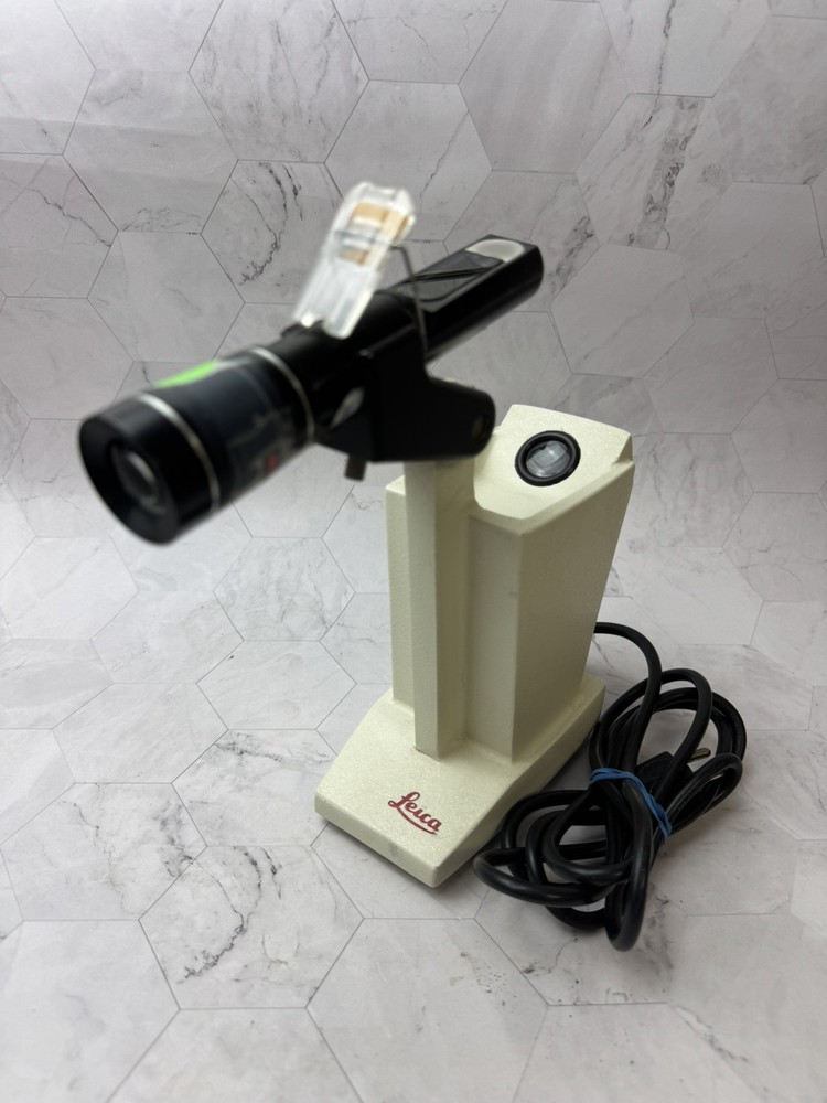 Leica 10406 Refractometer *Untested*