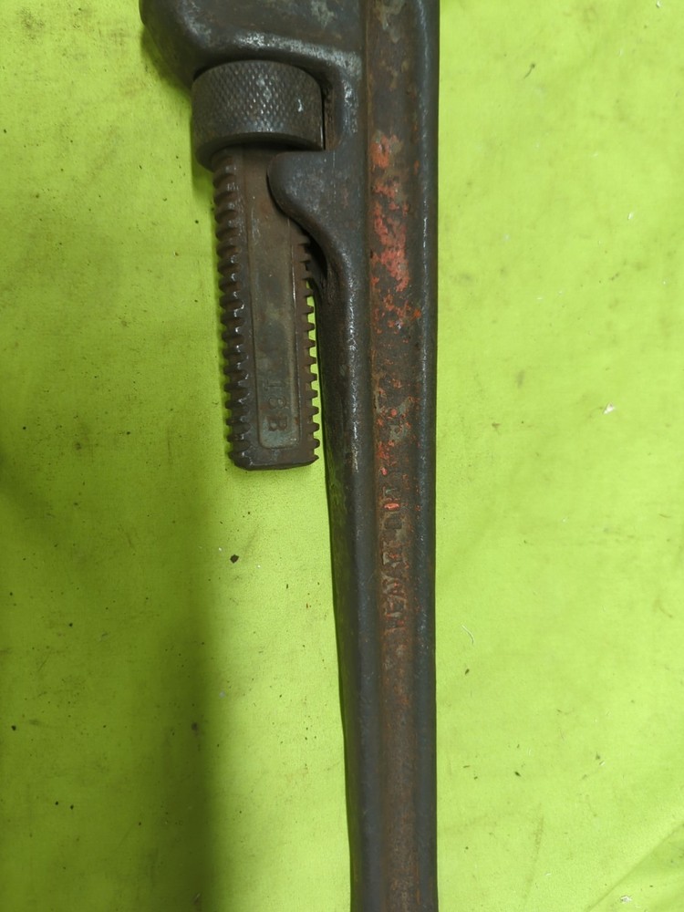 18 Inch Pipe Wrench