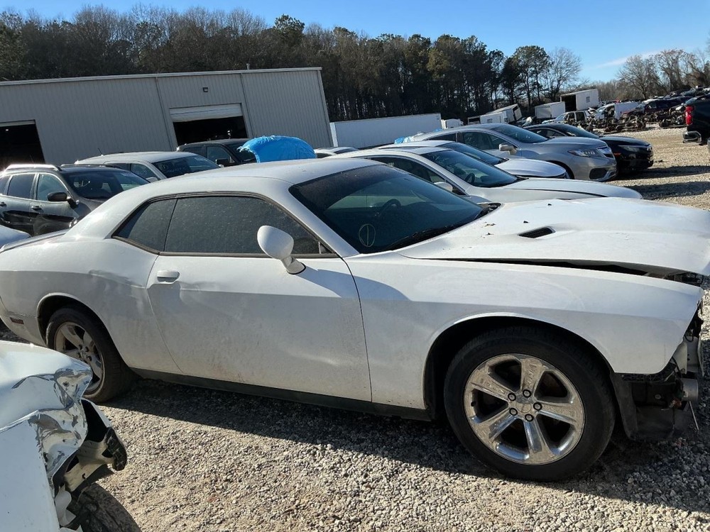 Fuse Box Engine Compartment Fits 14 CHALLENGER 4955063