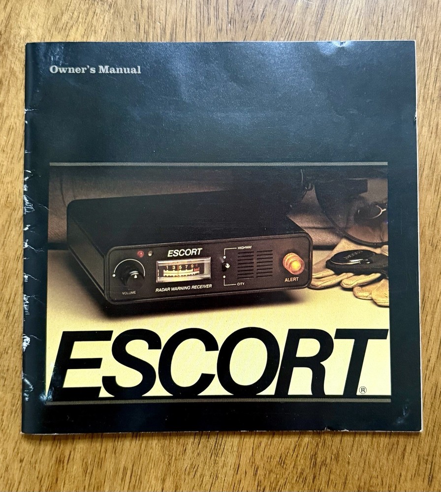 Working 80s Escort Radar Warning Receiver Cincinnati Microwave w/ Case