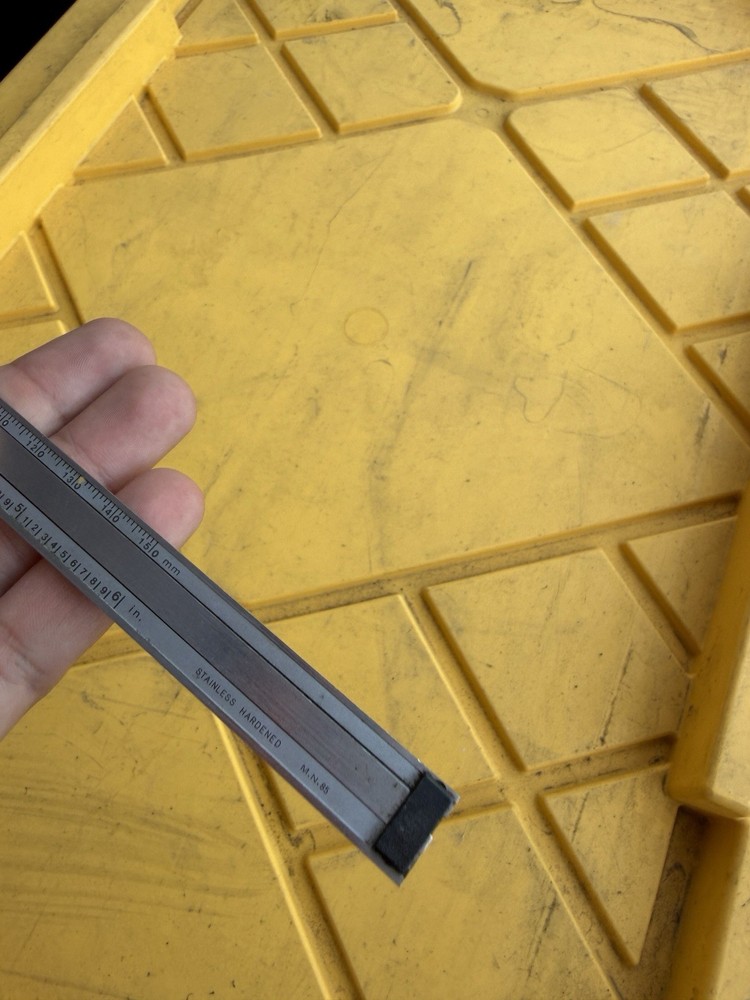 dial caliper mitutoyo