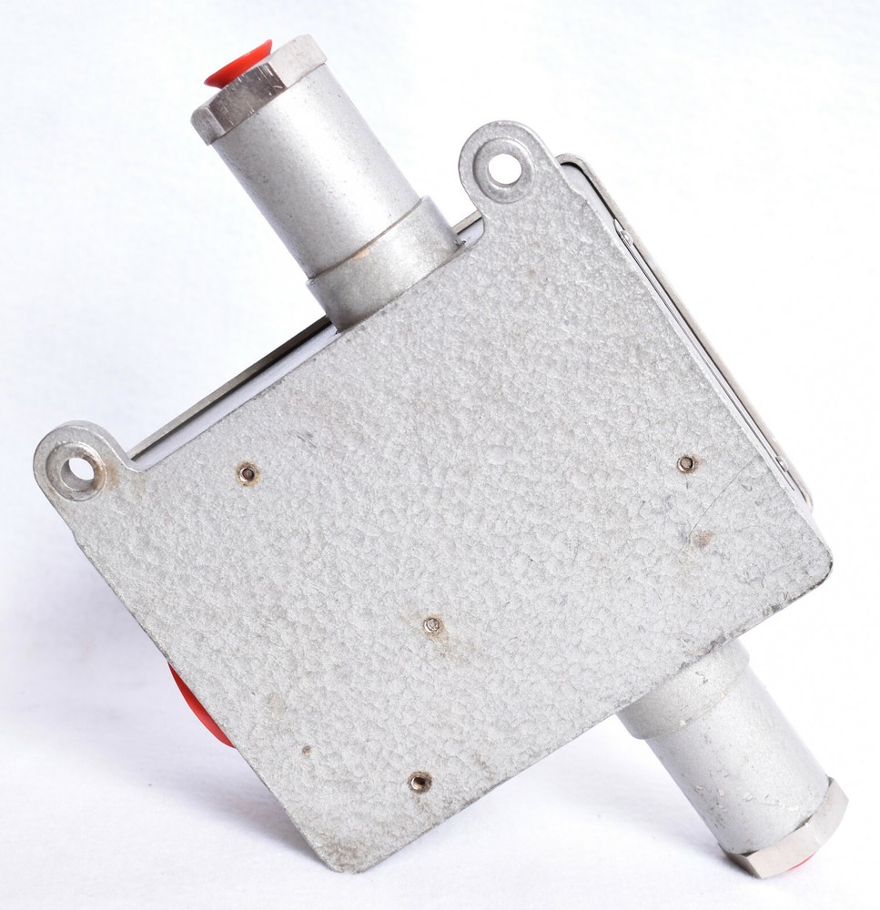 SOR Static O Ring Pressure Difference Switch 14V8-AA5-LL