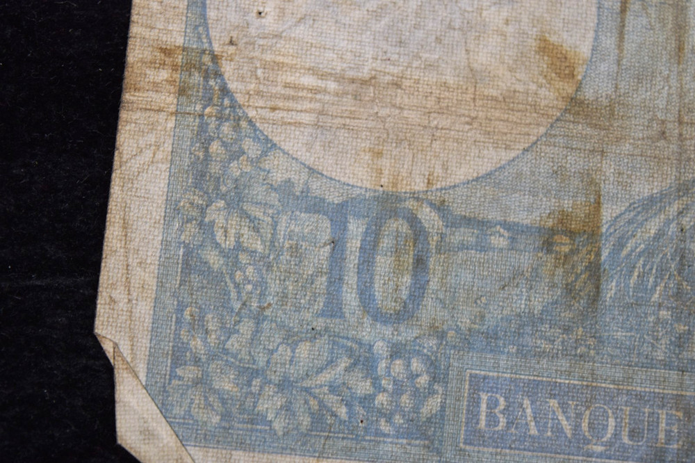FRANCE 1939 10 FRANCS CURRENCY NOTE